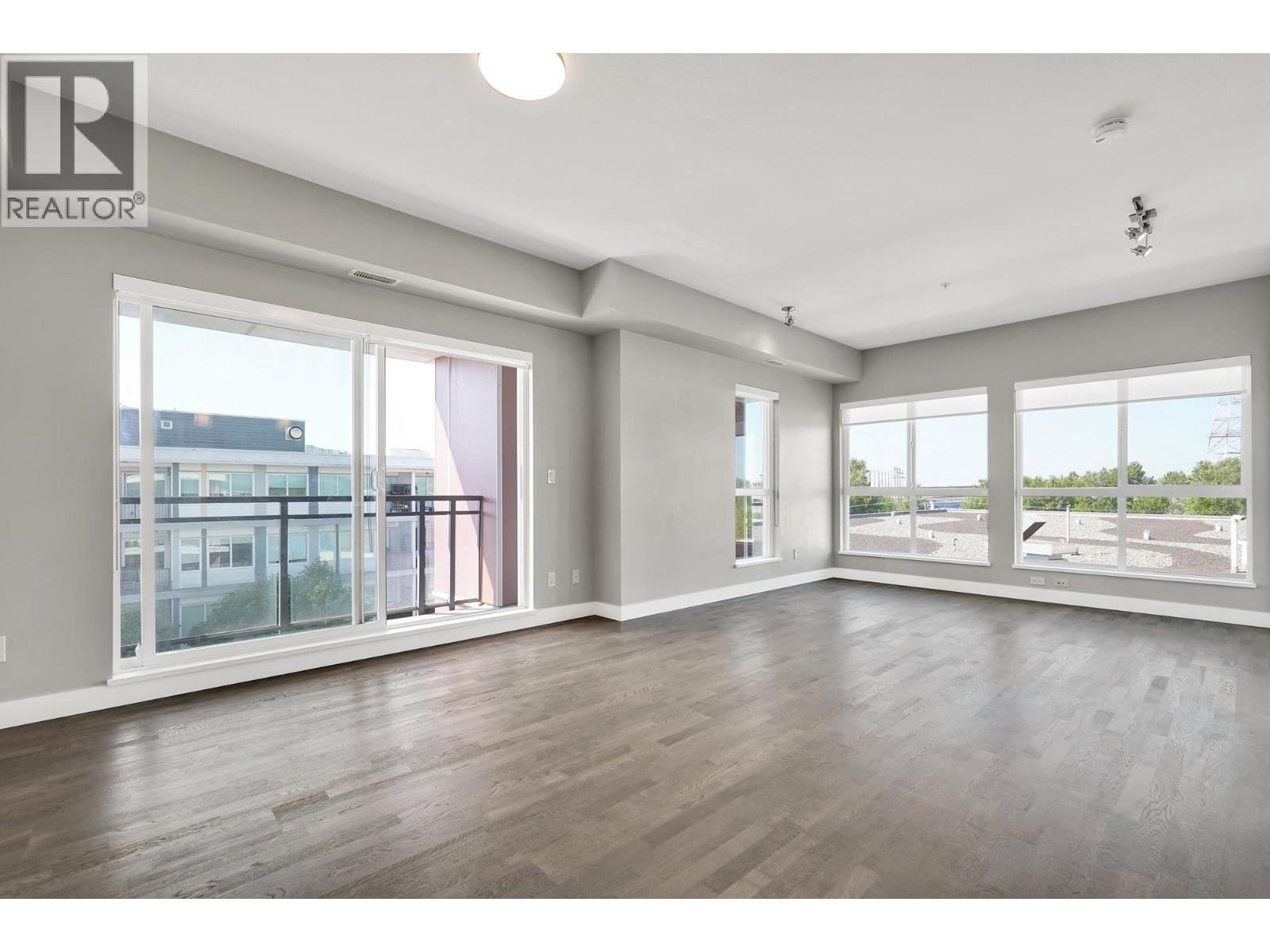 Photo 9 of 506 10033 River Drive, Richmond BC