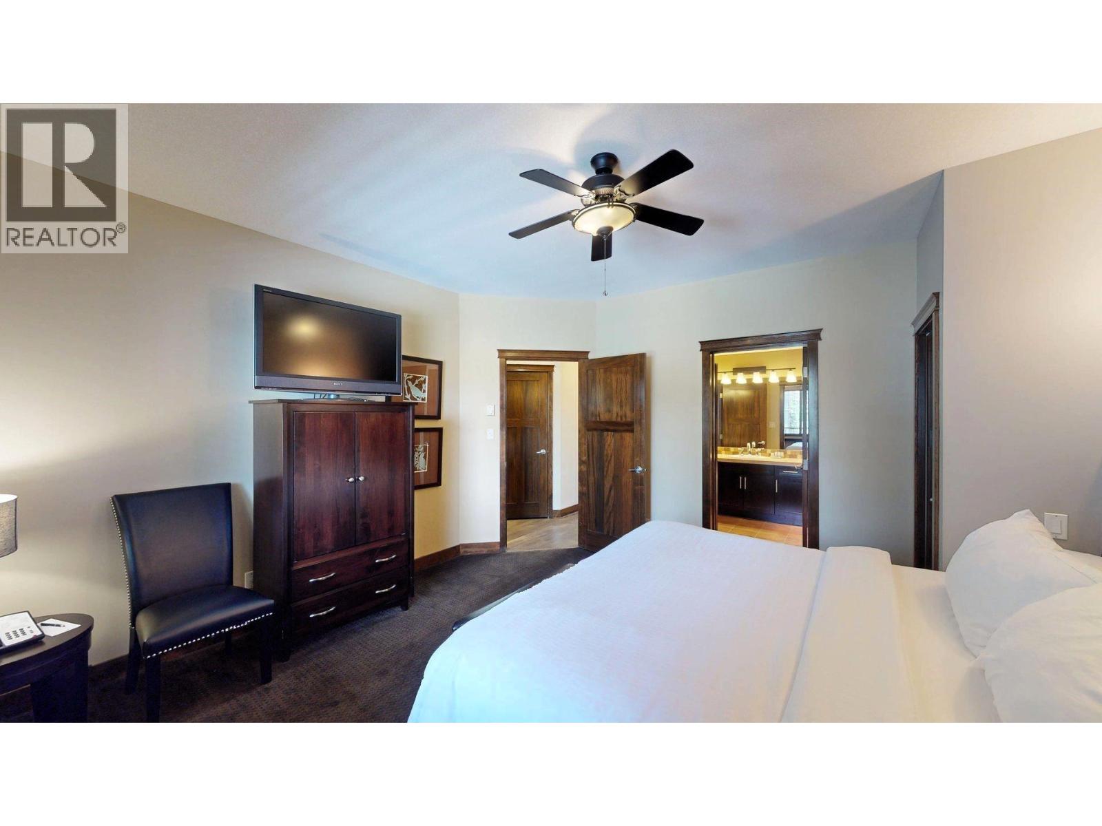 Photo 24 of 800 Bighorn Boulevard Unit 825 D, Radium Hot Springs BC
