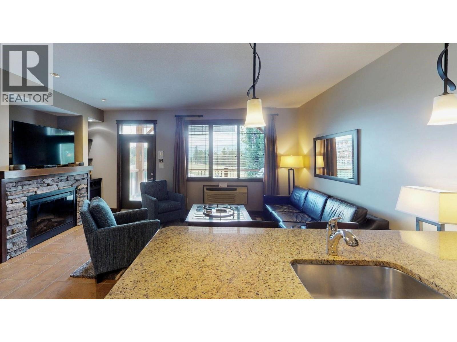 Photo 15 of 800 Bighorn Boulevard Unit 825 D, Radium Hot Springs BC
