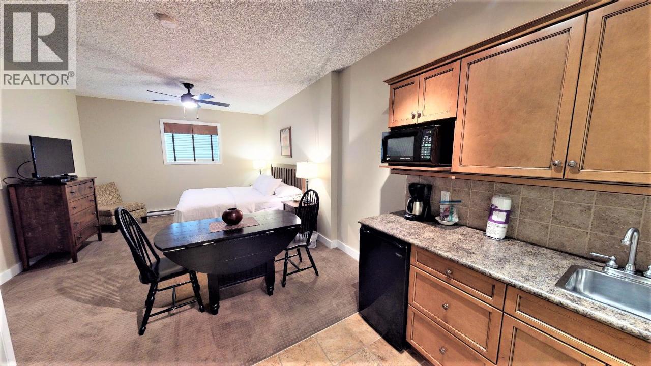 Photo 32 of 400 Bighorn Boulevard Unit 416 J, Radium Hot Springs BC