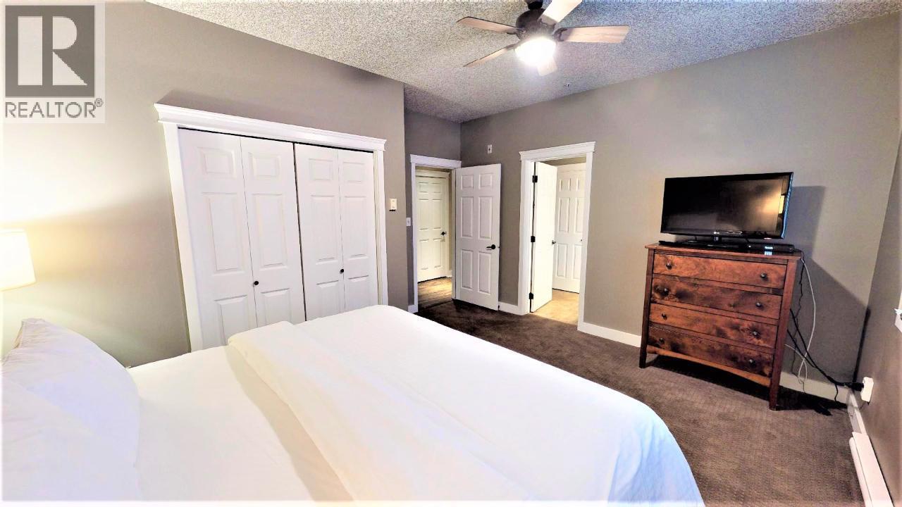 Photo 23 of 400 Bighorn Boulevard Unit 416 J, Radium Hot Springs BC