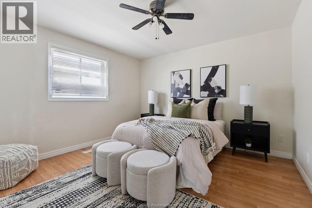 Photo 14 of 1544 Imperial Crescent, Windsor ON
