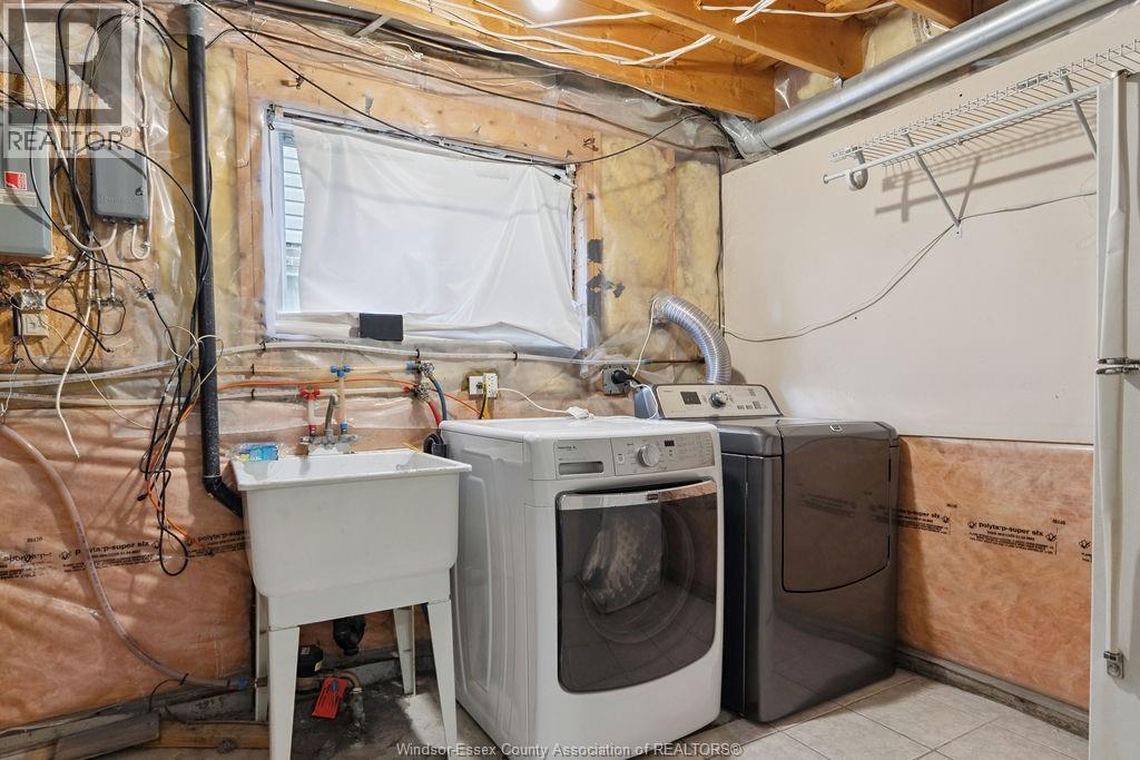 Photo 24 of 1544 Imperial Crescent, Windsor ON