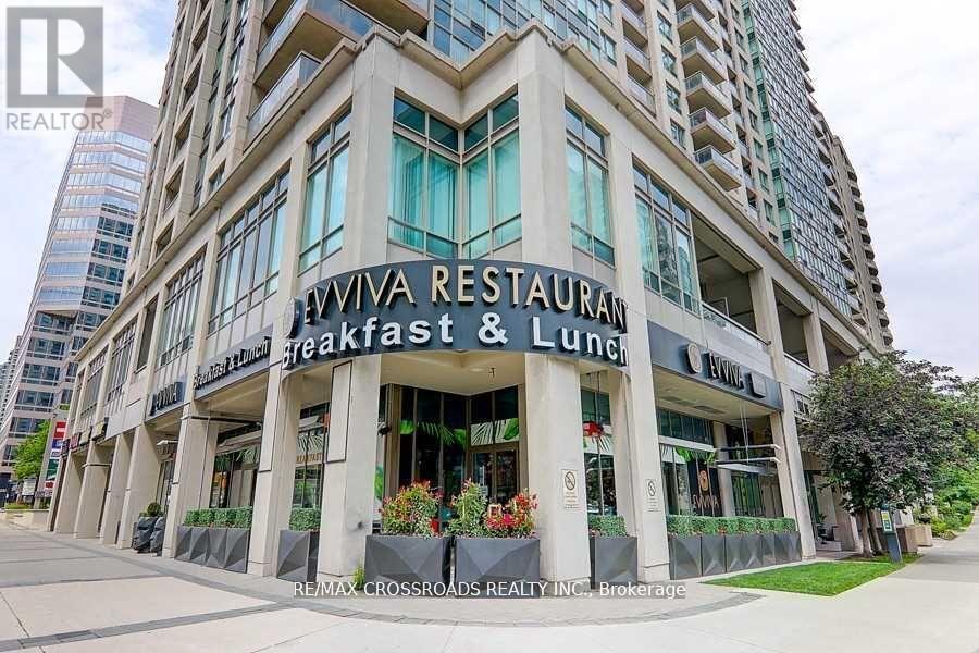 Photo 2 of 2106 18 Parkview Avenue, Toronto ON