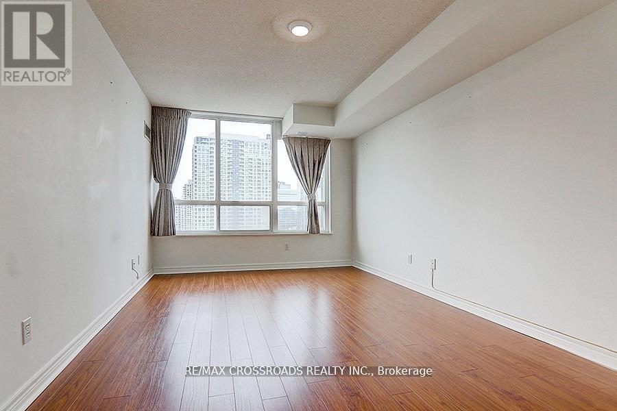Photo 27 of 2106 18 Parkview Avenue, Toronto ON
