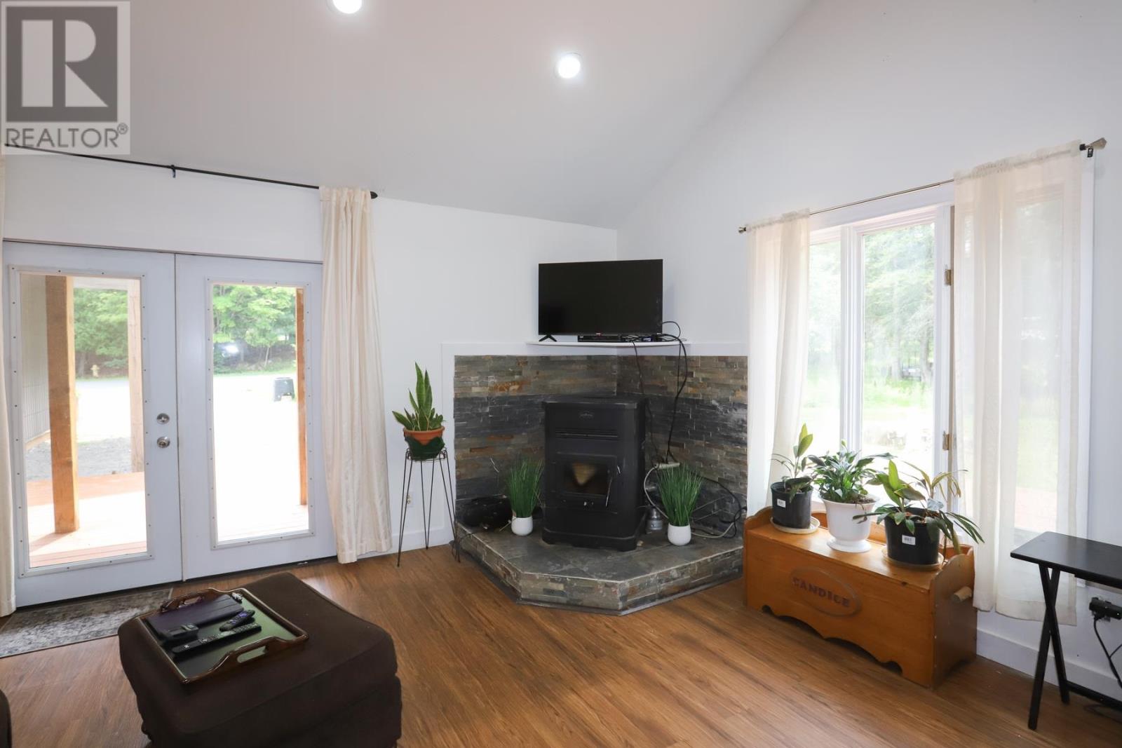 Photo 25 of 3091 Hilton Rd, Hilton Beach ON