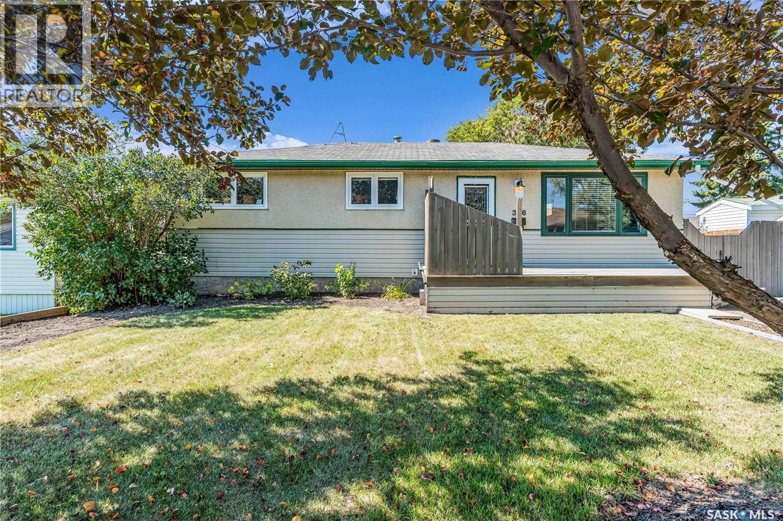 Photo 3 of Street 326 King Street, Balgonie SK