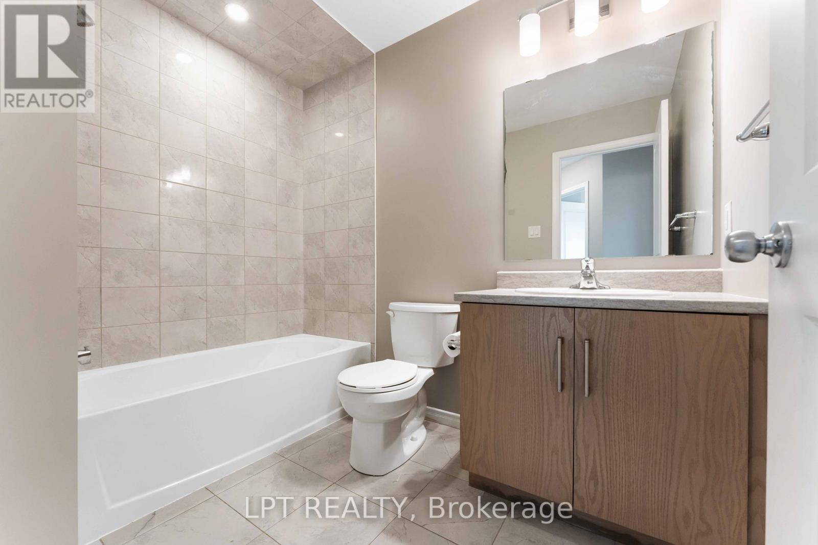 Photo 20 of 381 Cope Drive, Ottawa ON