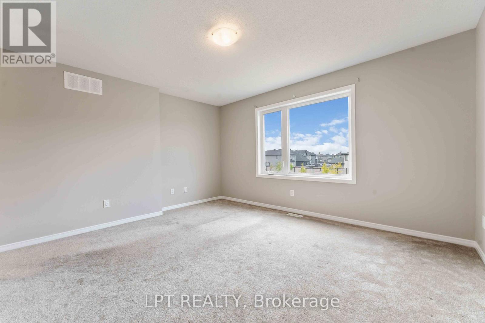 Photo 29 of 381 Cope Drive, Ottawa ON