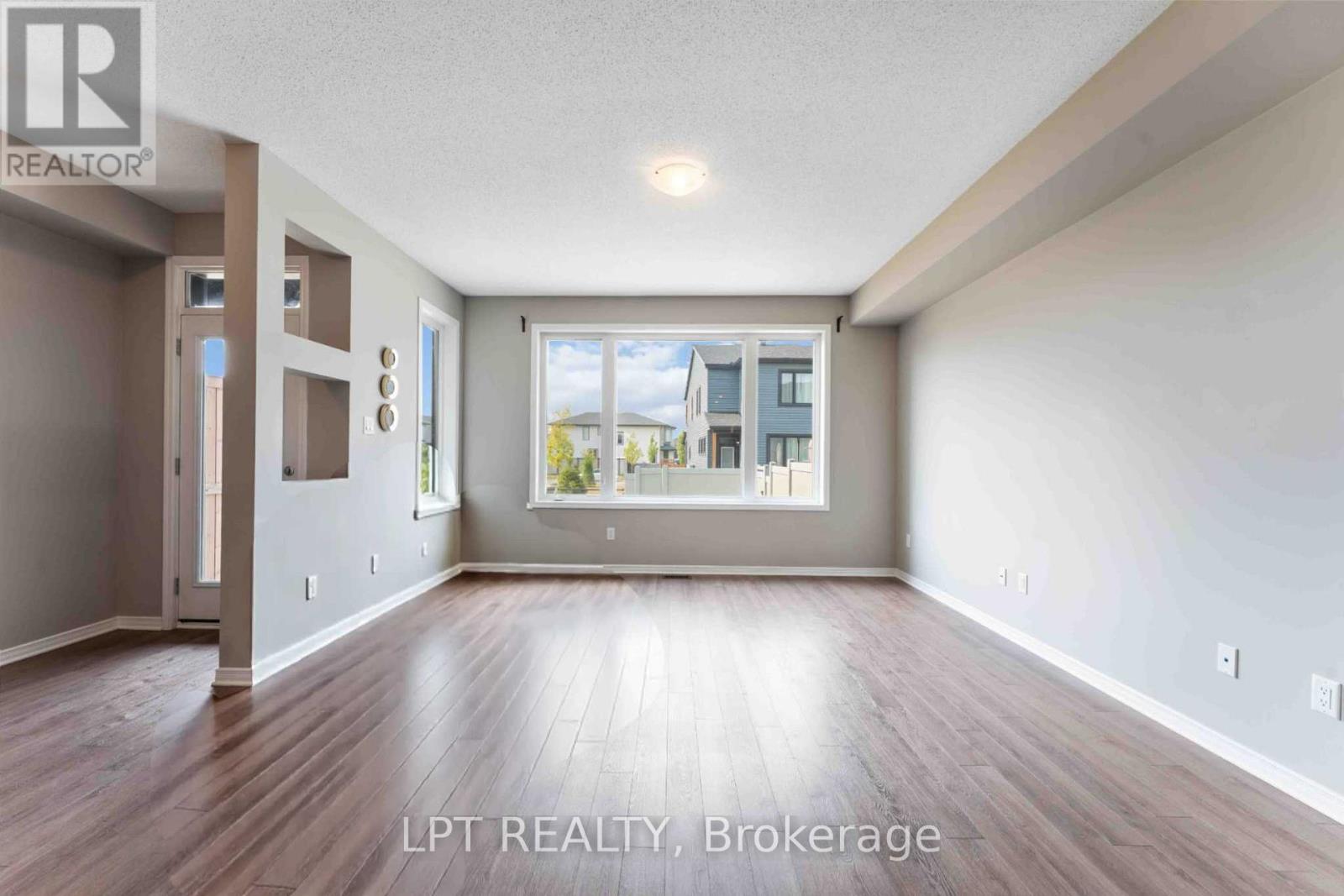 Photo 14 of 381 Cope Drive, Ottawa ON