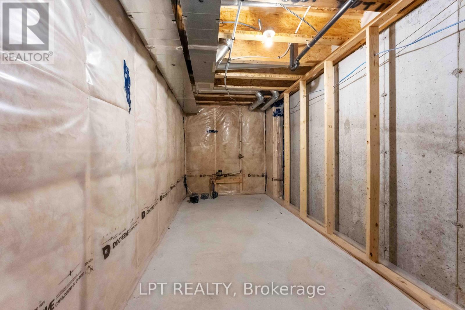 Photo 37 of 381 Cope Drive, Ottawa ON