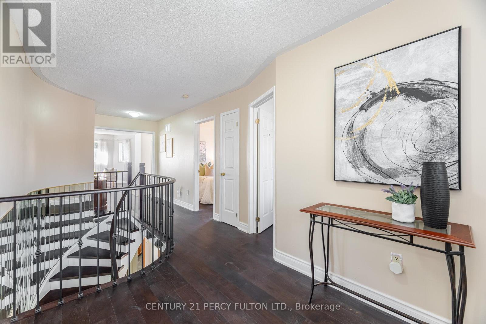 Photo 16 of 1602 Oakburn Street, Pickering ON