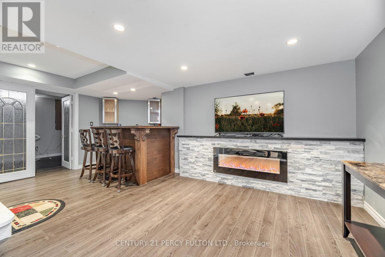 Photo 29 of 1602 Oakburn Street, Pickering ON