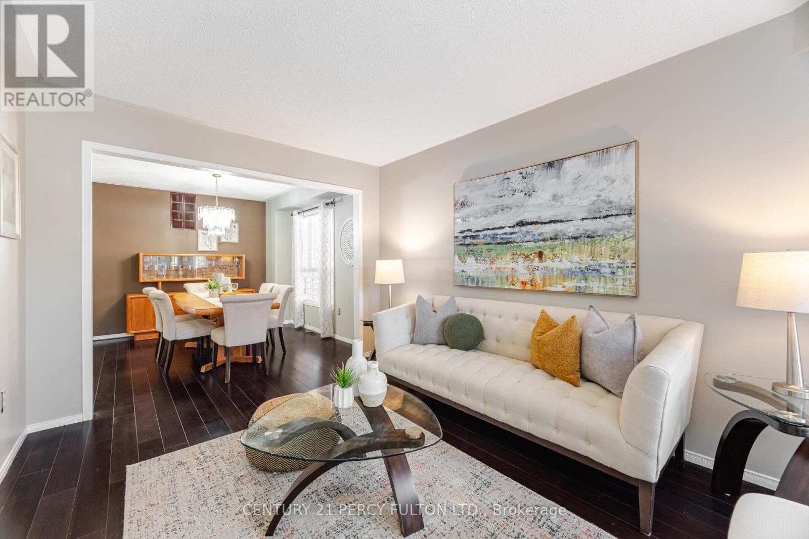 Photo 7 of 1602 Oakburn Street, Pickering ON