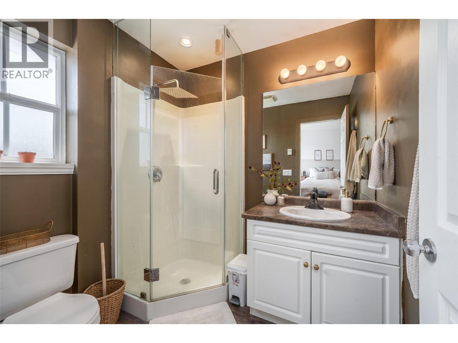 102 1420 Terai Road, Kelowna
