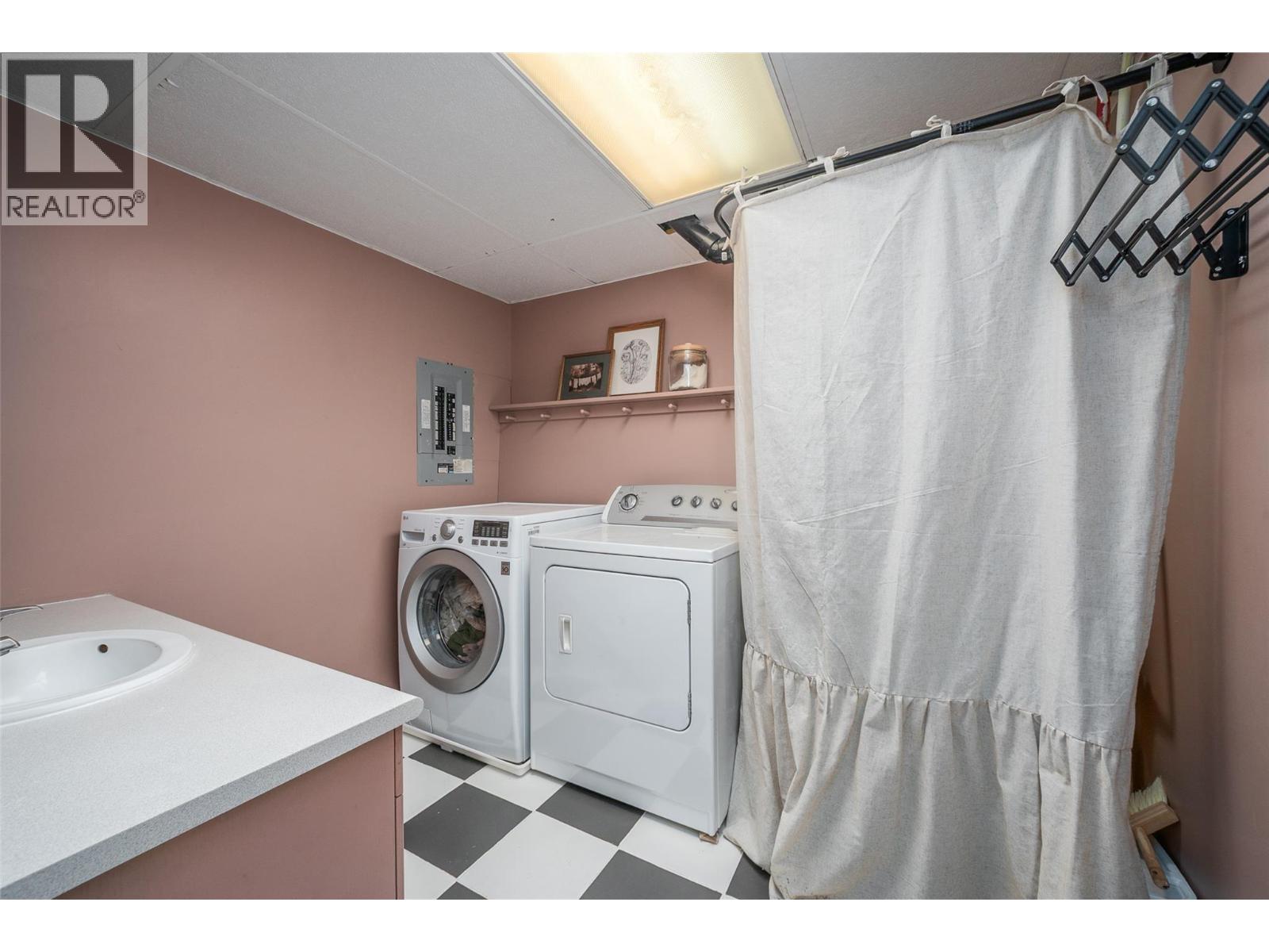 102 1420 Terai Road, Kelowna