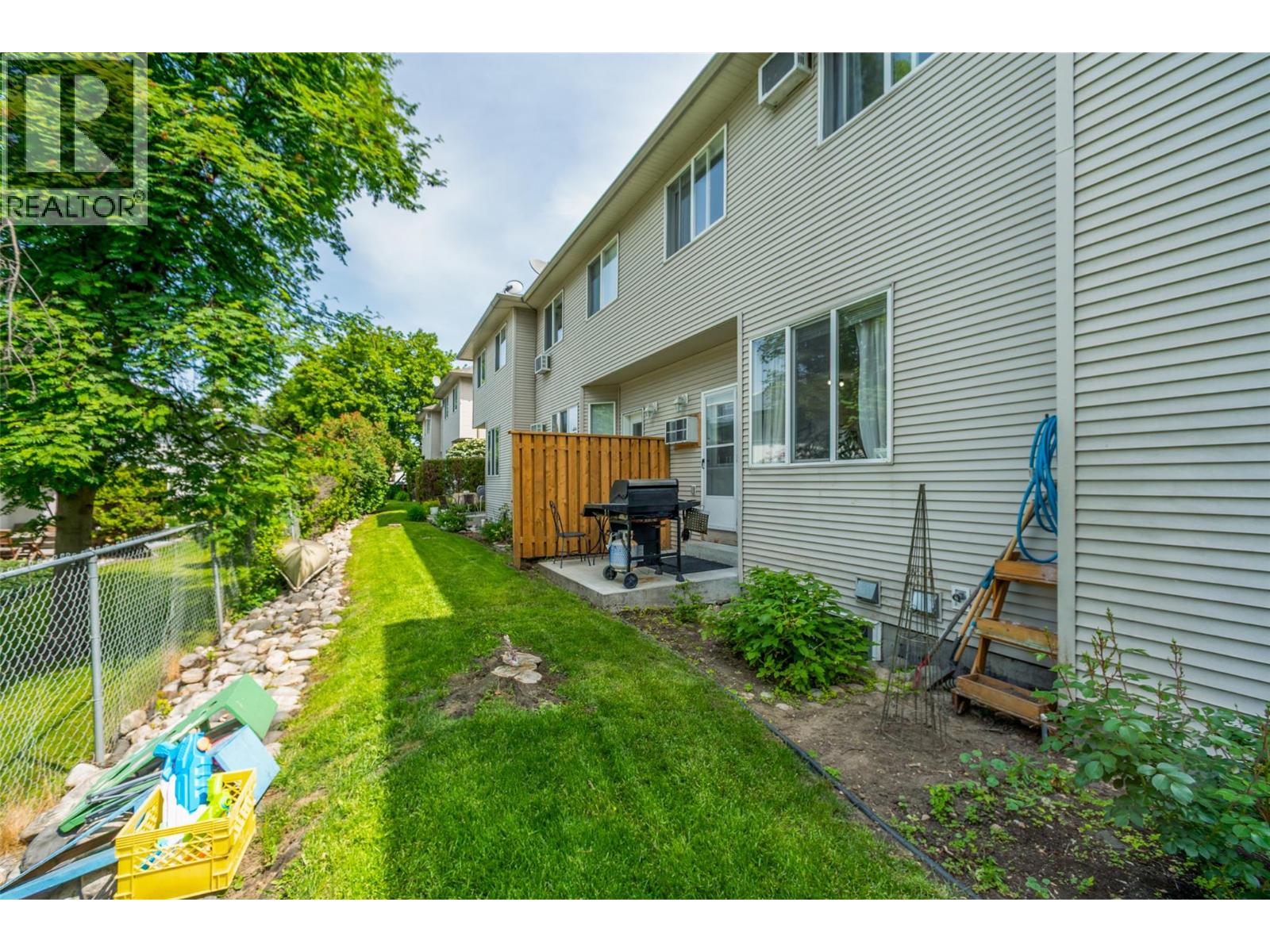 102 1420 Terai Road, Kelowna
