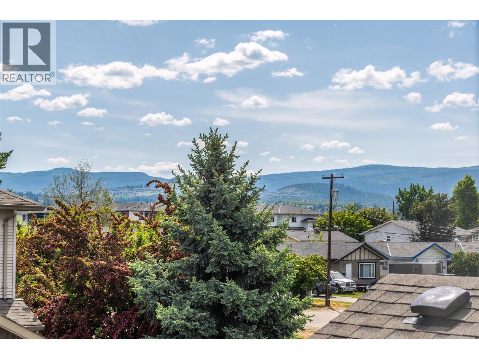 102 1420 Terai Road, Kelowna