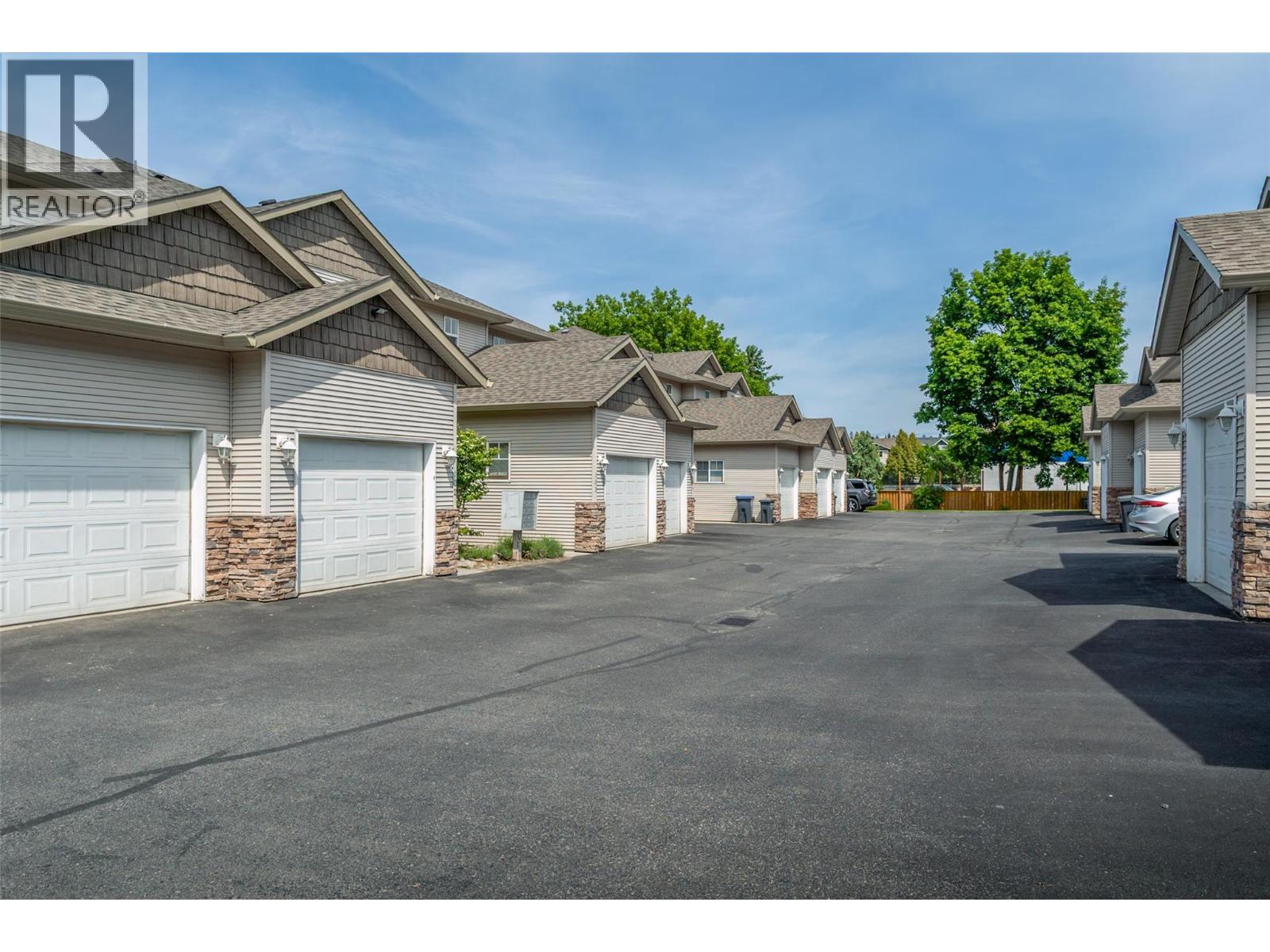 102 1420 Terai Road, Kelowna