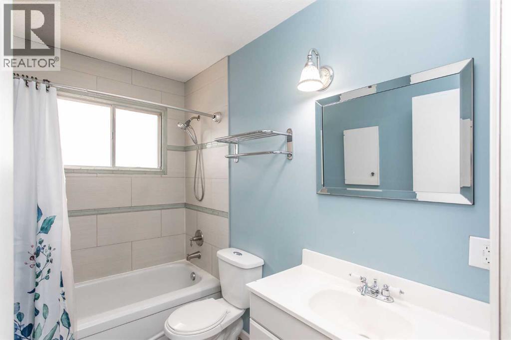 Photo 19 of 6308 61 Avenue, Red Deer AB