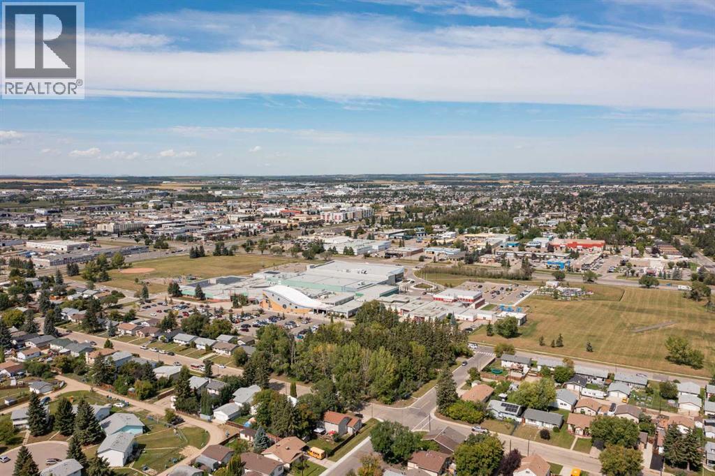 Photo 33 of 6308 61 Avenue, Red Deer AB