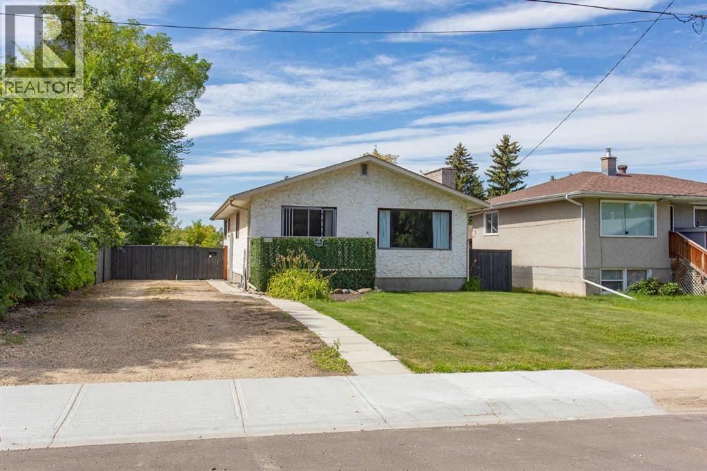 Photo 38 of 6308 61 Avenue, Red Deer AB