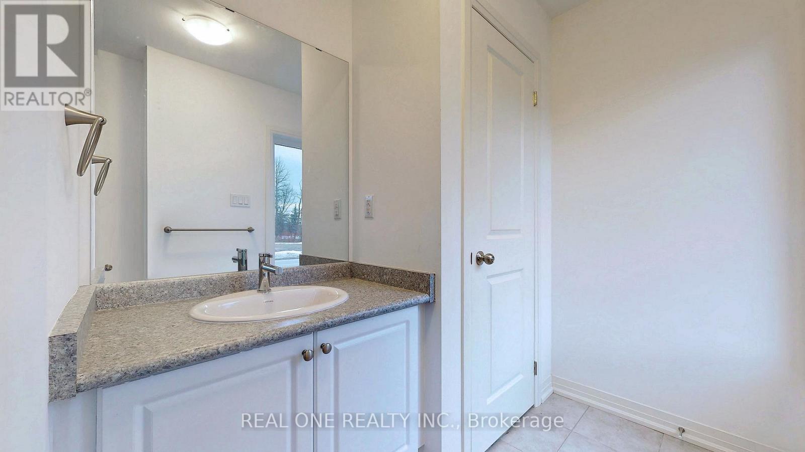 Photo 13 of 125 Markland Street, Markham ON