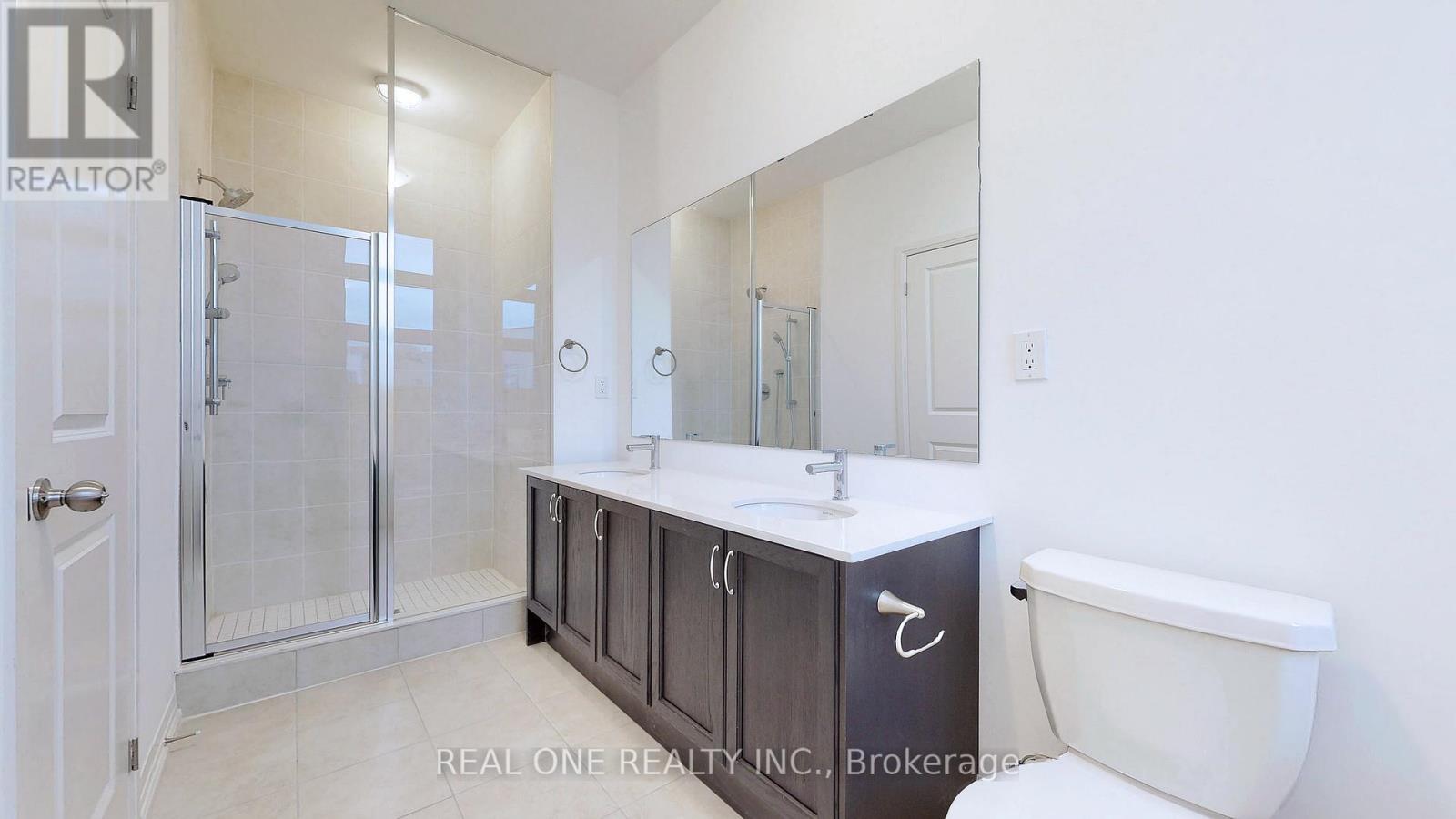 Photo 18 of 125 Markland Street, Markham ON