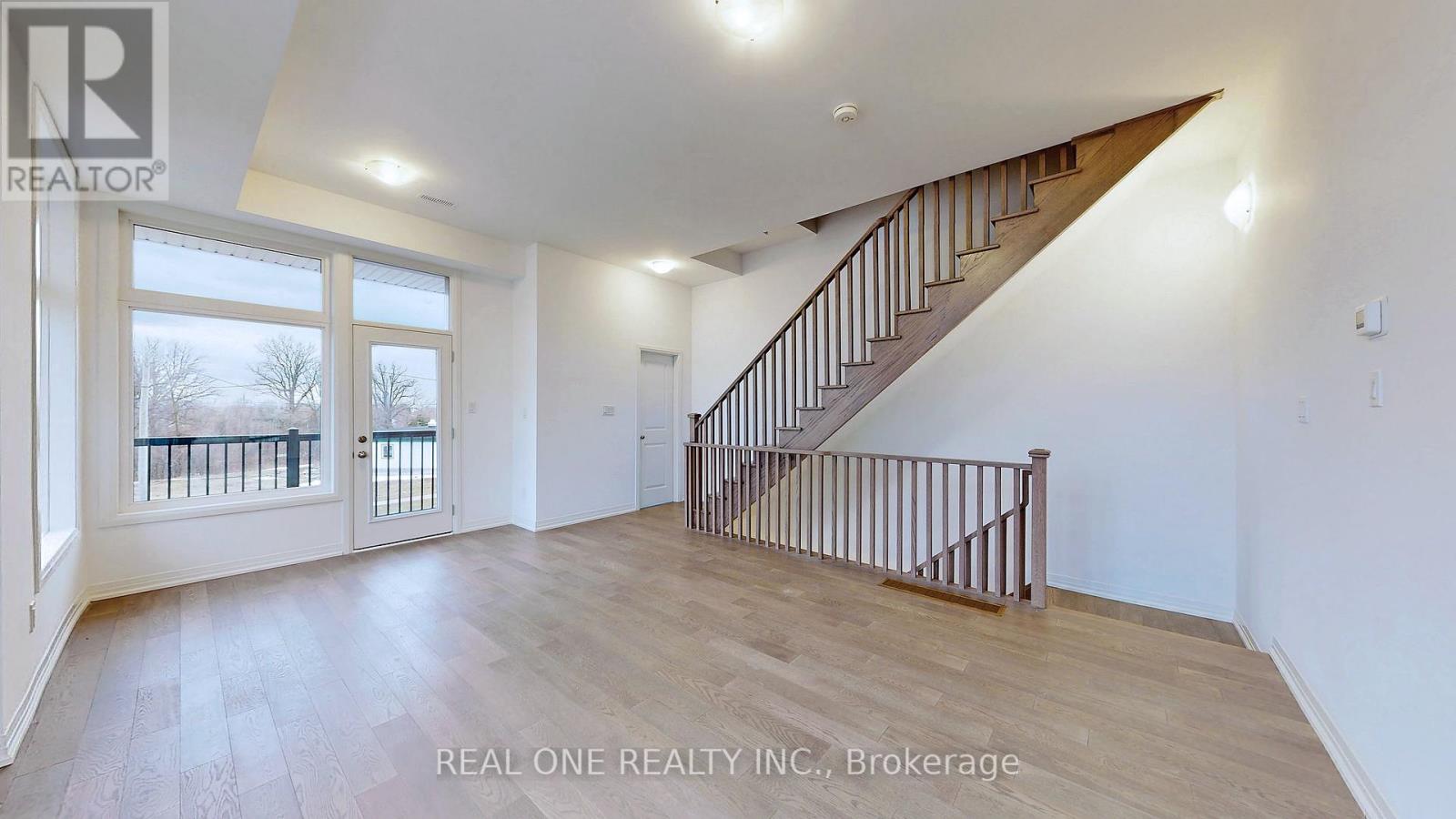 Photo 2 of 125 Markland Street, Markham ON