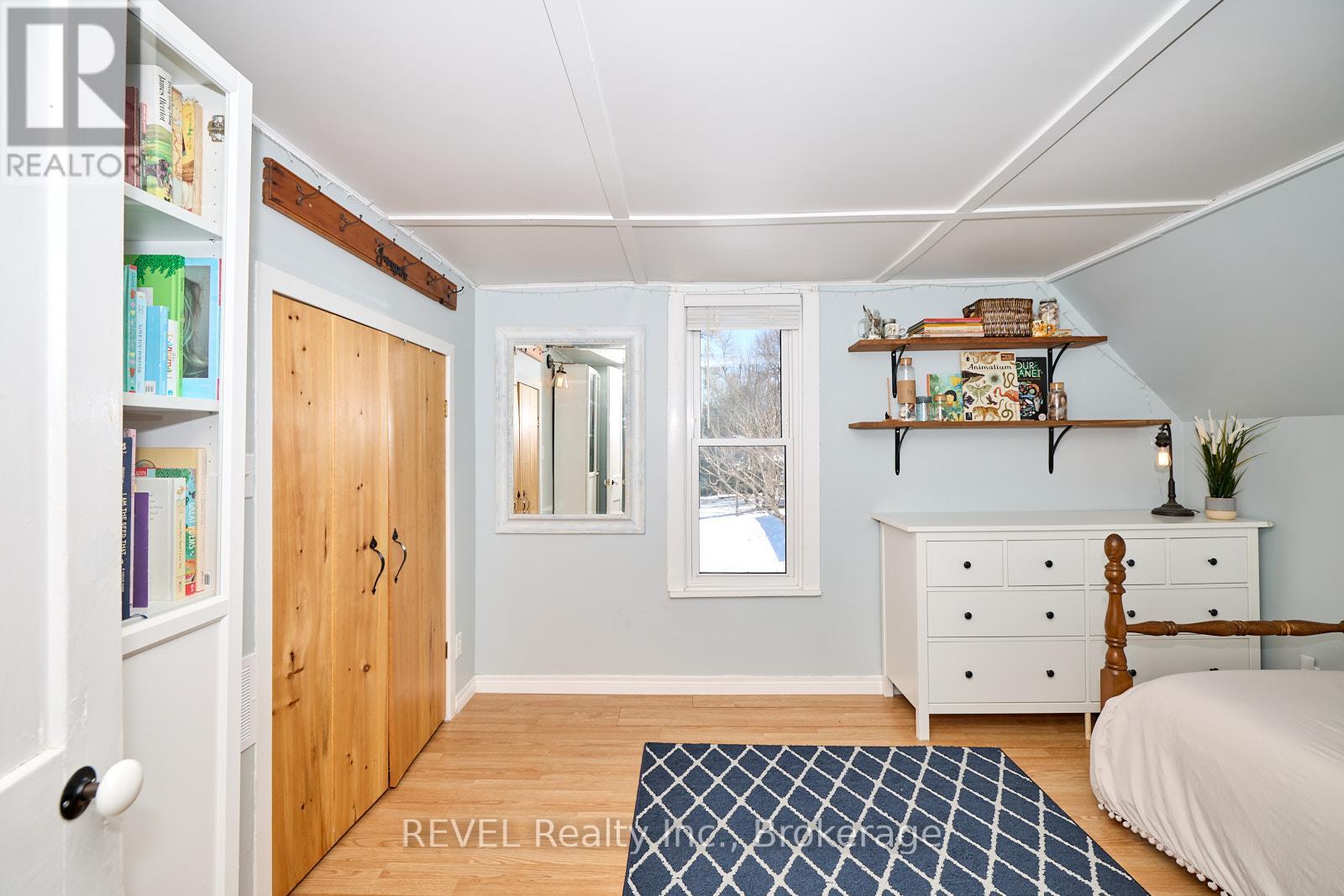 Photo 26 of 1819 Balfour Street, Pelham ON