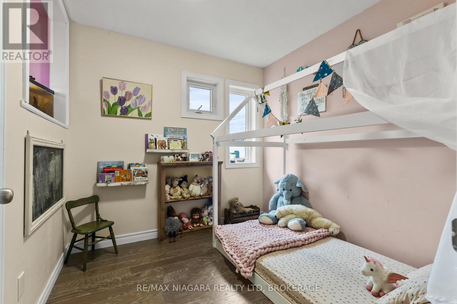 Photo 21 of 3940 Farr Avenue, Fort Erie ON