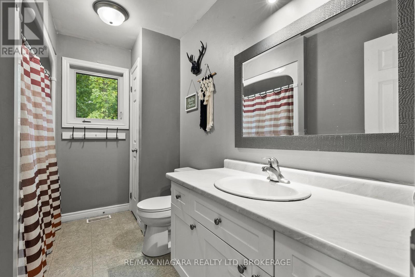 Photo 22 of 3940 Farr Avenue, Fort Erie ON