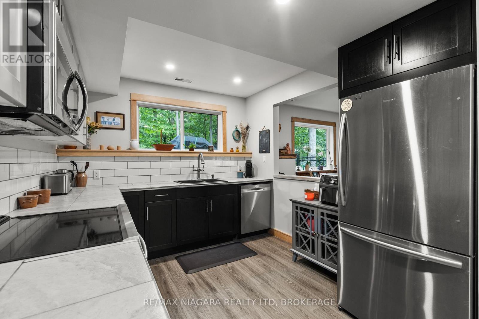 Photo 25 of 3940 Farr Avenue, Fort Erie ON
