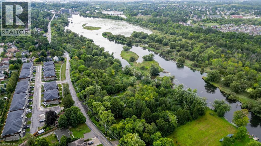 Photo 9 of 377 River Road, Cambridge ON