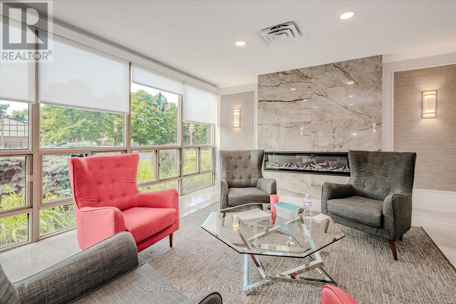 Photo 37 of 1107 5090 Pinedale Avenue, Burlington ON