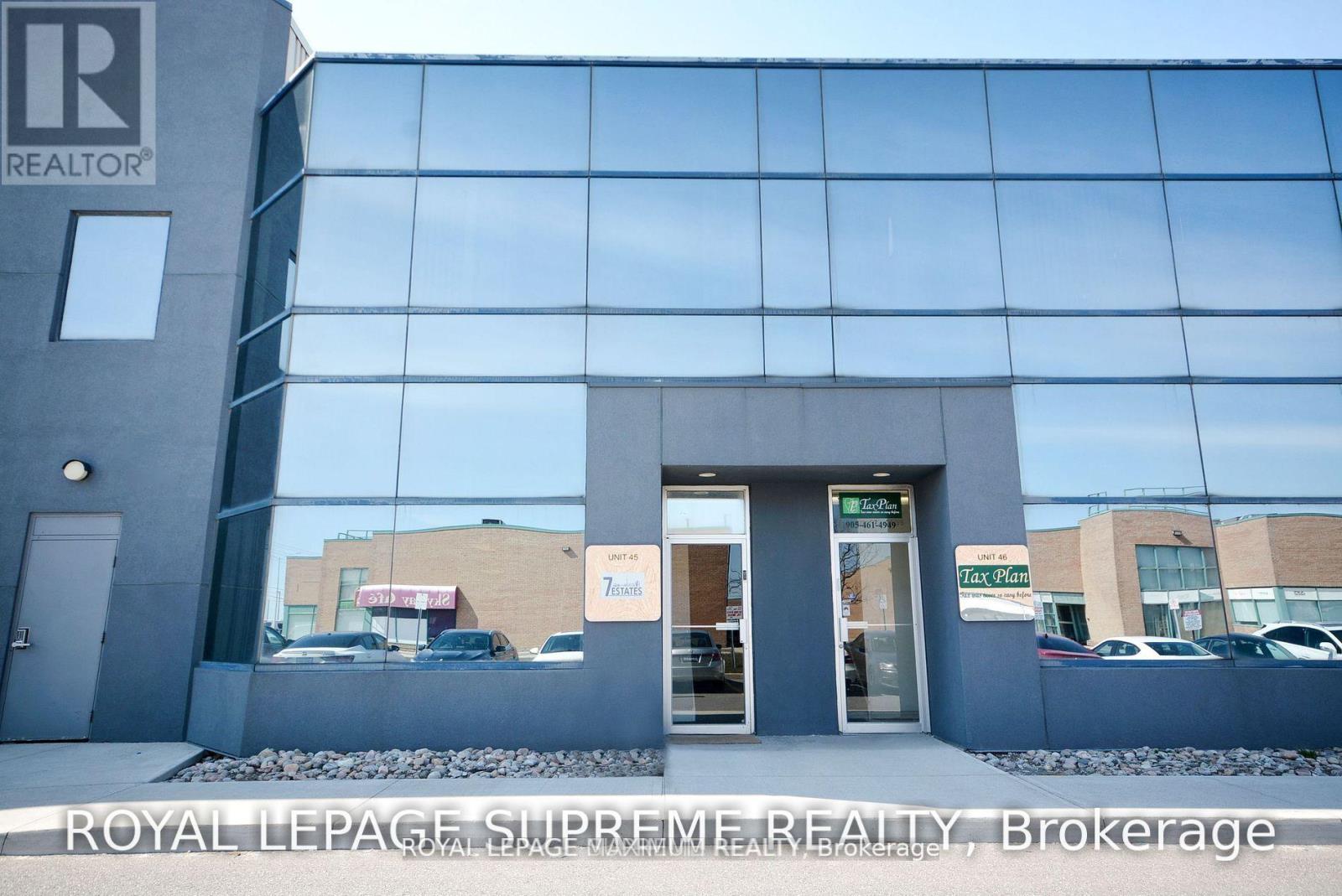 Photo 1 of 45 2355 Derry Road E, Mississauga ON