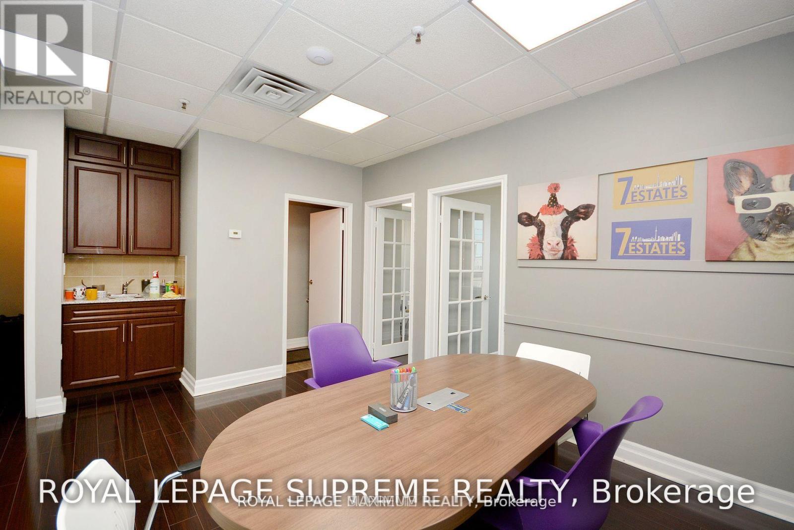 Photo 39 of 45 2355 Derry Road E, Mississauga ON