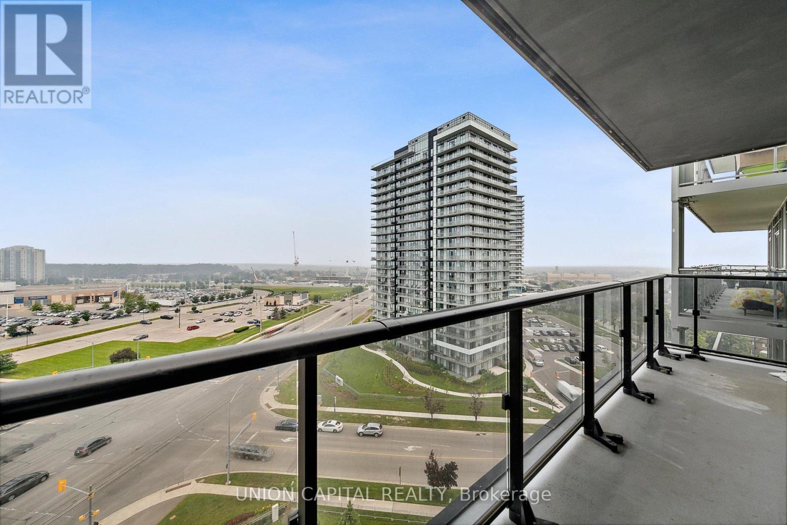 Photo 15 of 4699 Glen Erin Drive, Mississauga ON