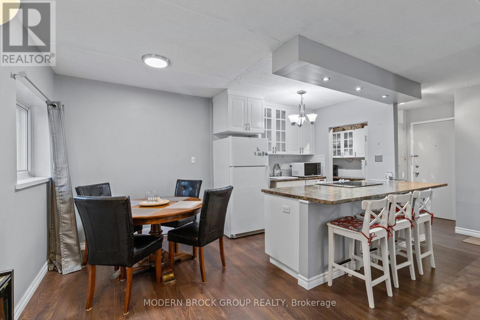 Photo 12 of 608 235 Water Street, Prescott ON