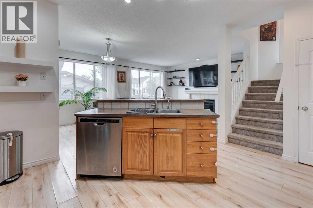 Single Family House for Sale in  Prestwick Mews SE McKenzie Towne Calgary 