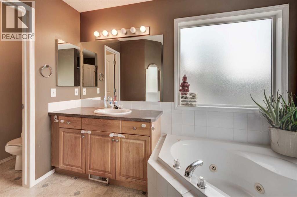 Single Family House for Sale in  Prestwick Mews SE McKenzie Towne Calgary 