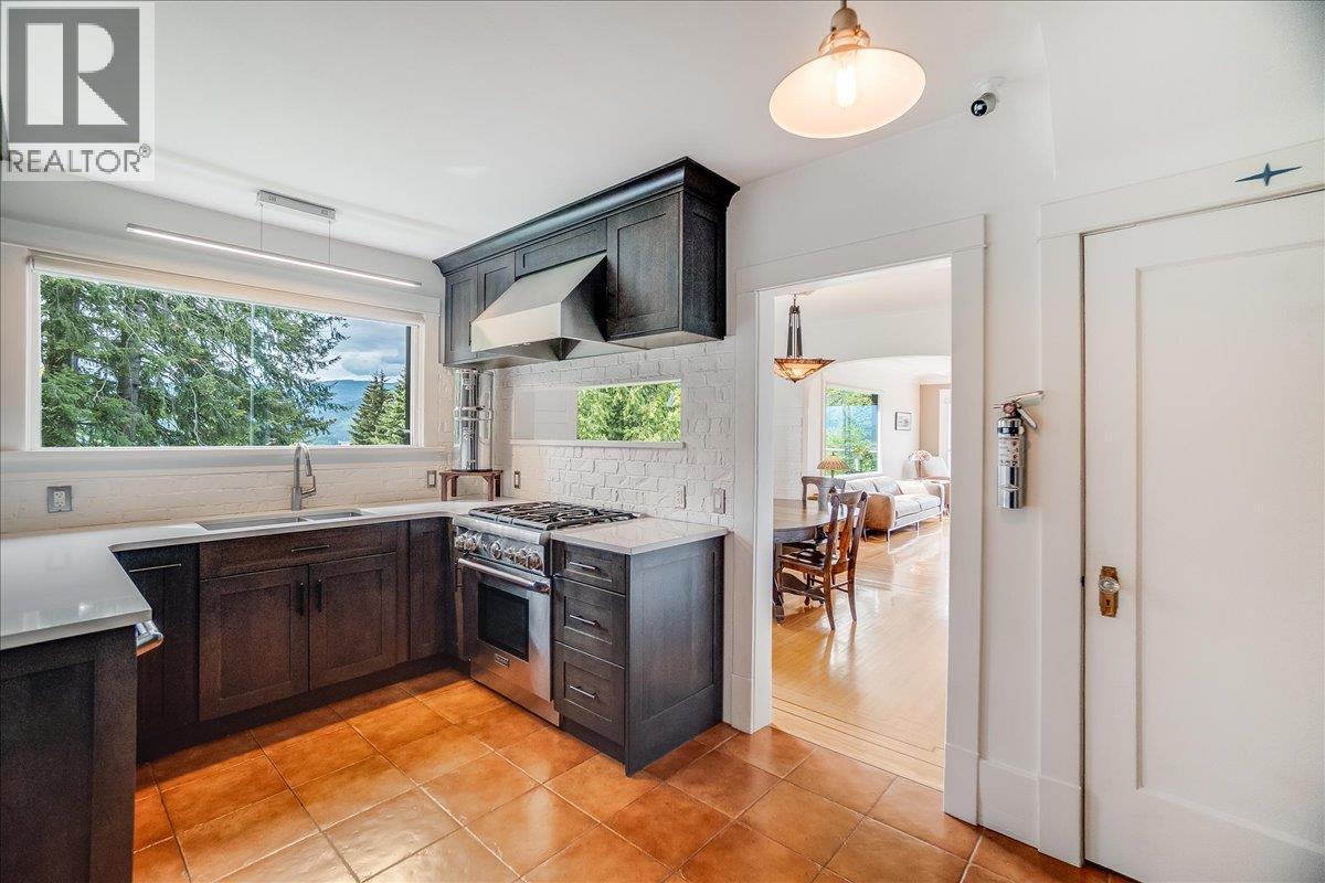 417 Hamilton Avenue, Nelson