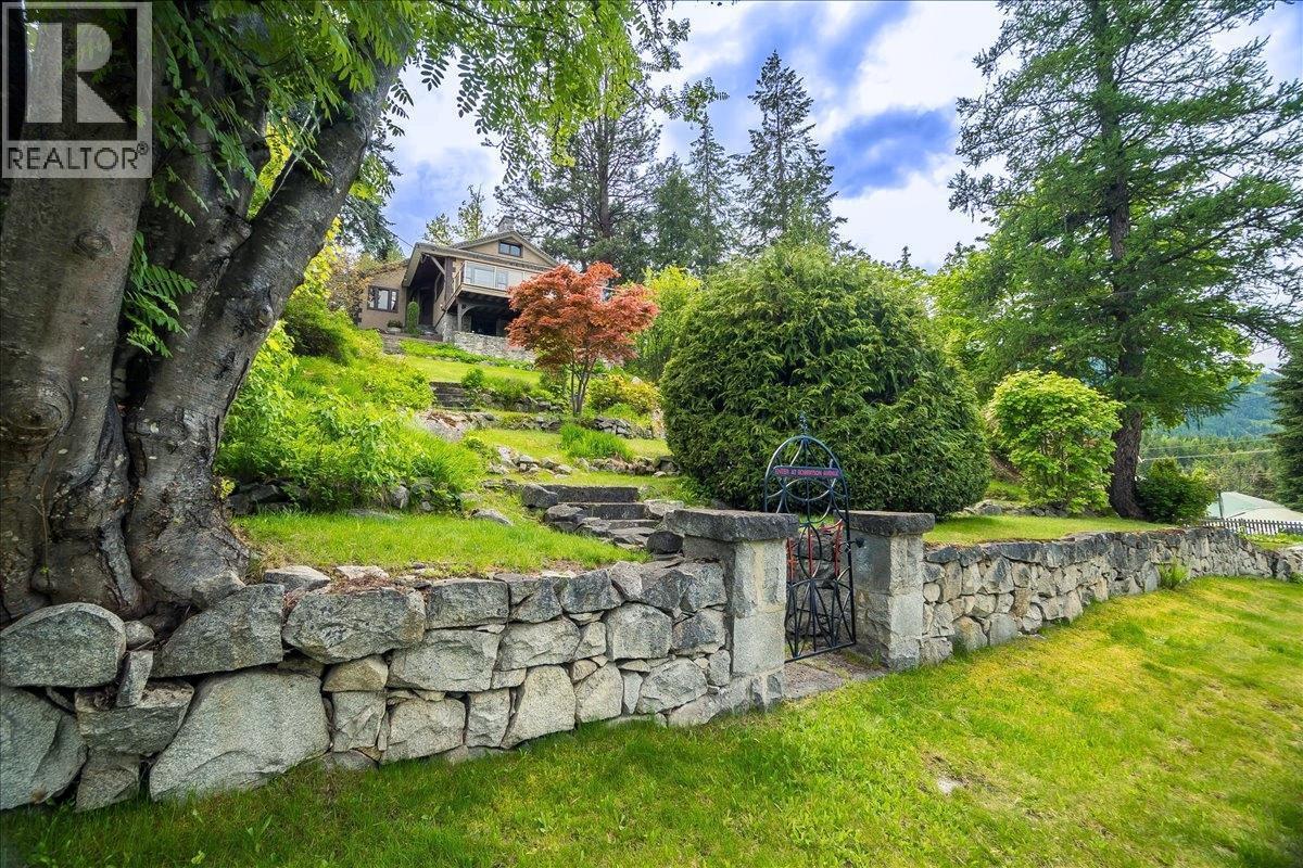 417 Hamilton Avenue, Nelson