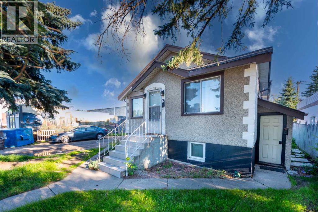 Photo 2 of 424 8 Avenue Ne, Calgary AB