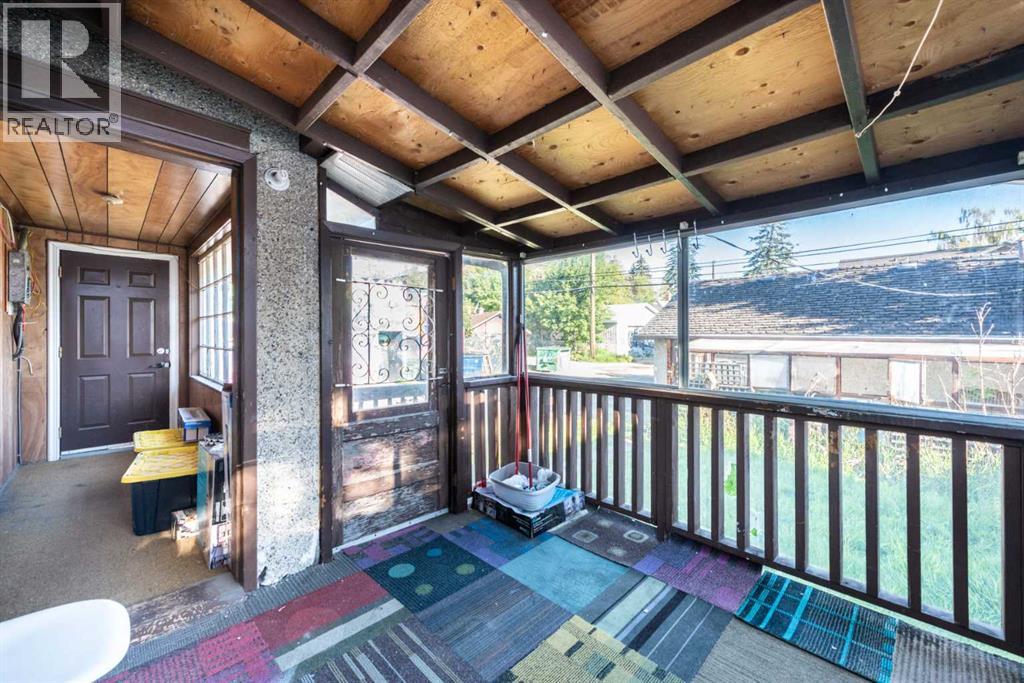 Photo 21 of 424 8 Avenue Ne, Calgary AB