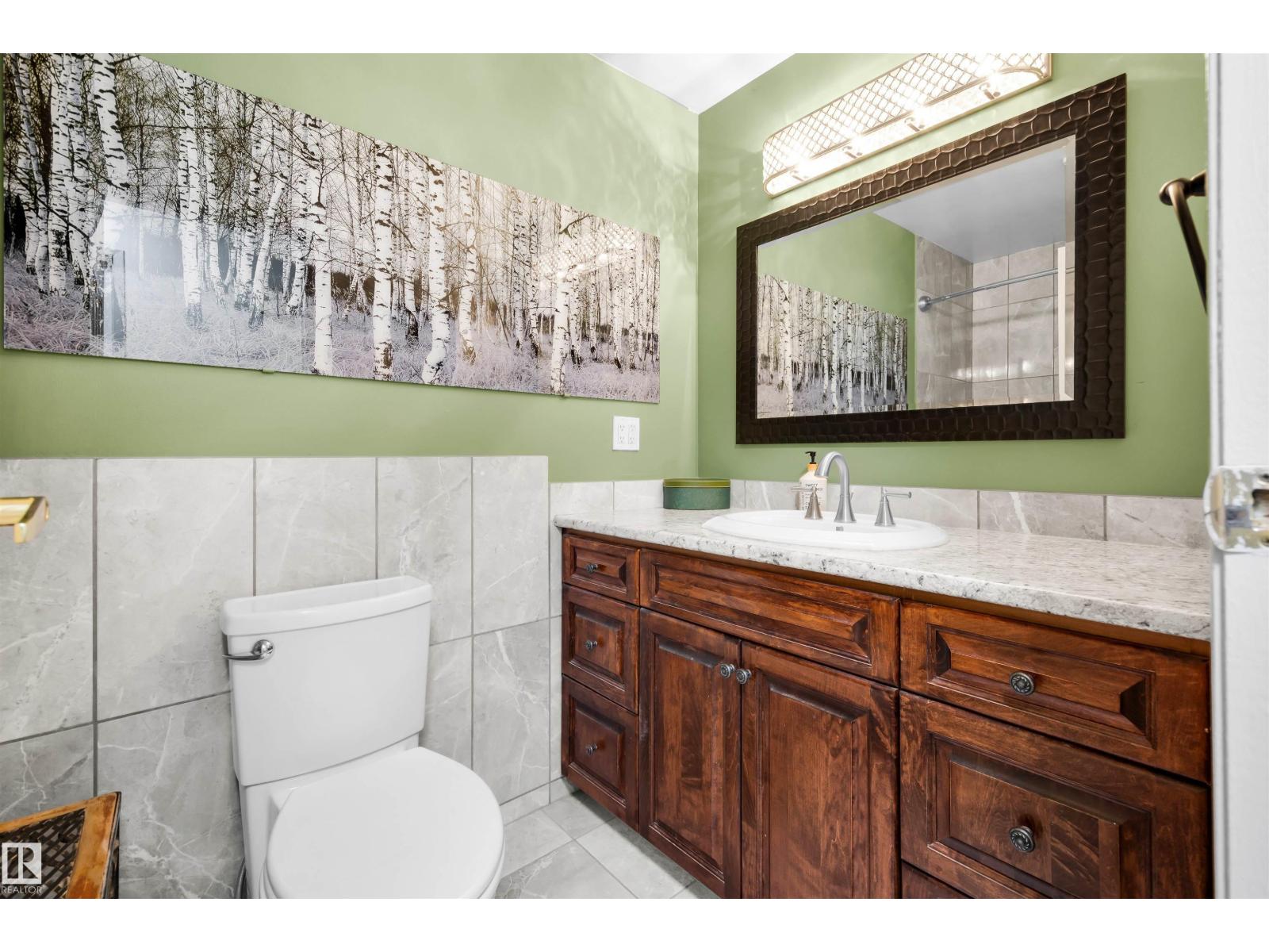 Photo 20 of 6303 11 Av Nw, Edmonton AB
