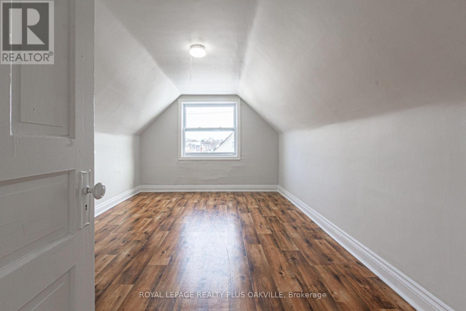 Photo 38 of 58 Lorne Avenue, Hamilton ON