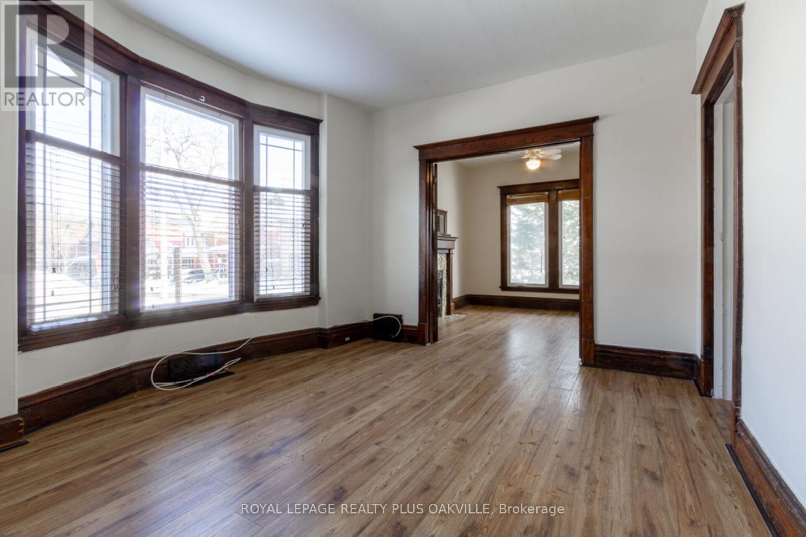 Photo 9 of 58 Lorne Avenue, Hamilton ON