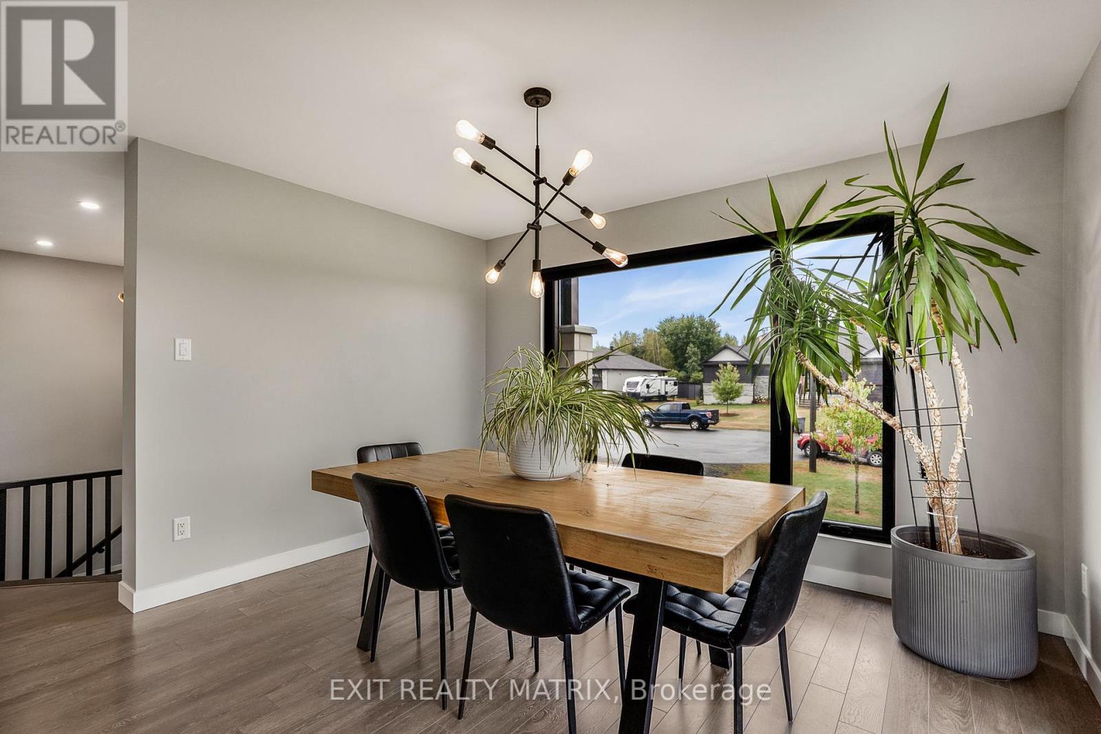 Photo 13 of 529 Voie Ferree Road, Clarencerockland ON