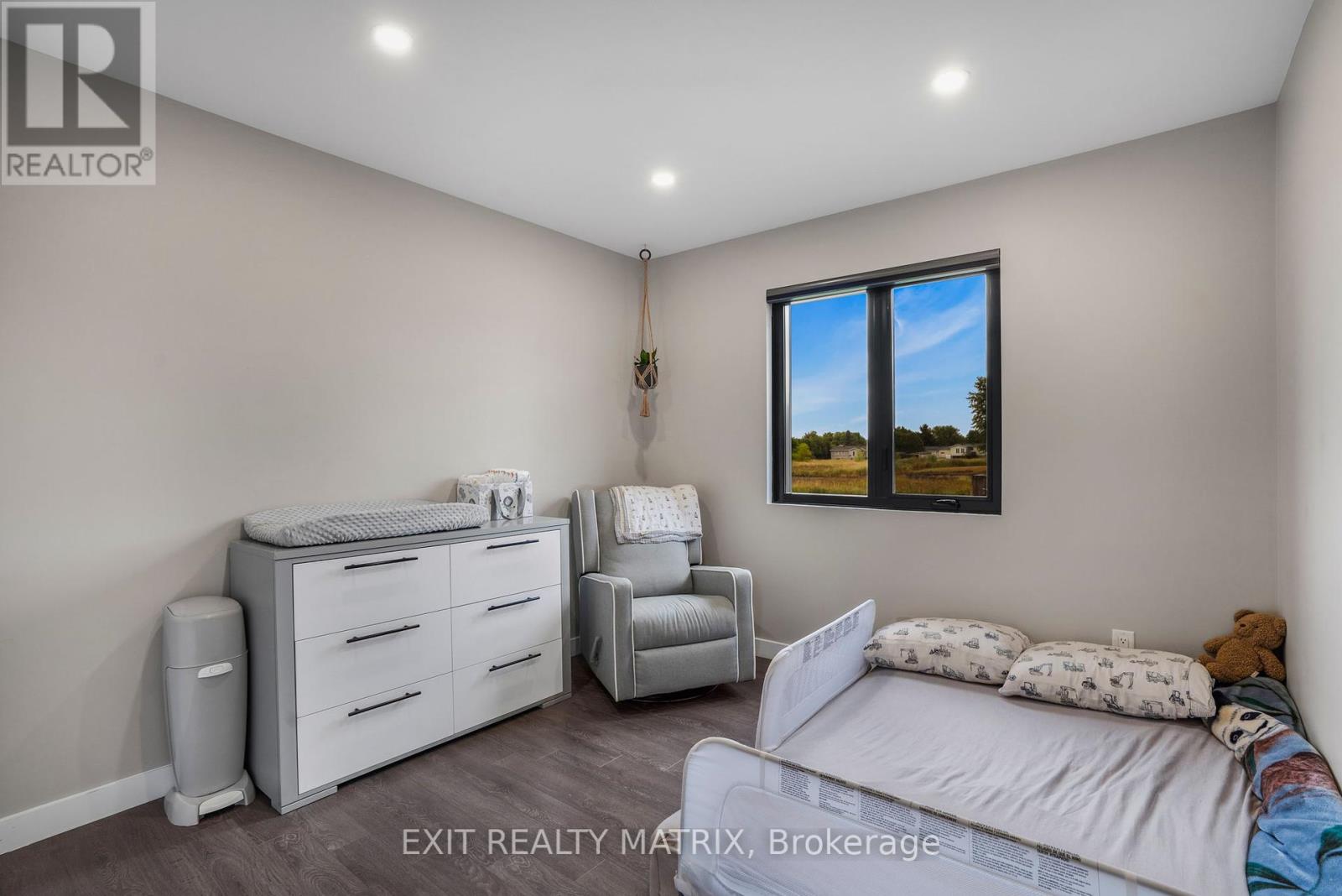Photo 21 of 529 Voie Ferree Road, Clarencerockland ON